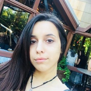 Meet your Posher, Salma